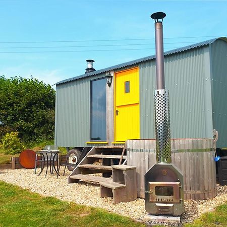 Kidwelly Glamping Hotel Eksteriør billede